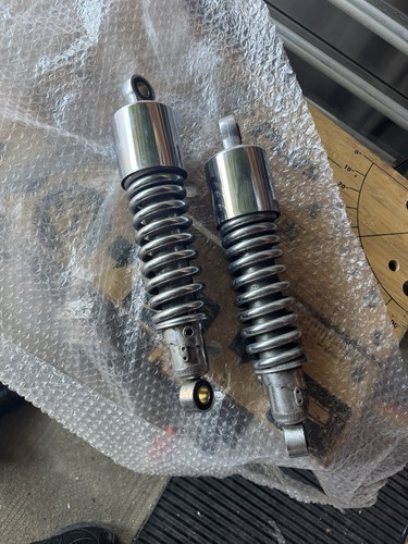 Triumph speed master shock - triumph,