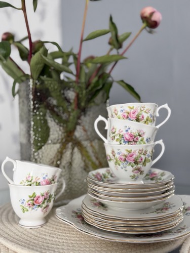 Vintage moss rose royal - “,