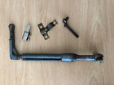 Evinrude Fisherman 6HP outboard motor, 1963 - 1977, Throttle Arm Riser.