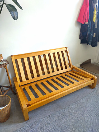 Futon company loop 2 - loop, seater