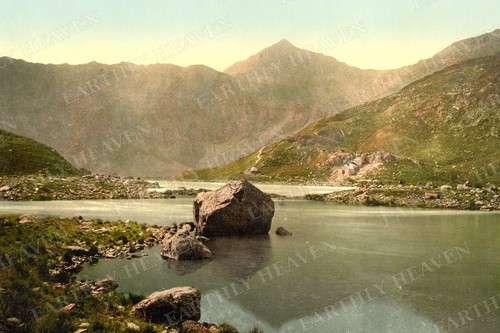 Llyn llydaw and snowdon - llydaw,