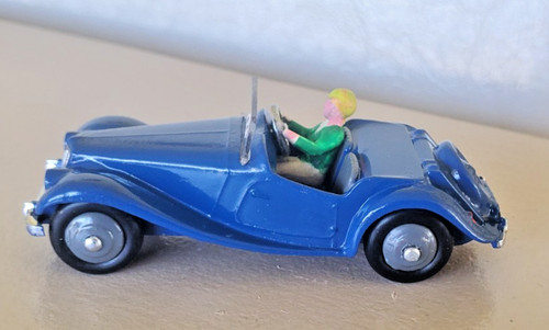 Very rare 1950s dinky 108 - rare,