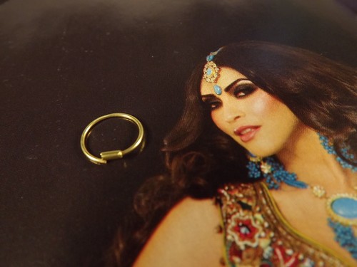 22ct asian yellow gold - yellow,