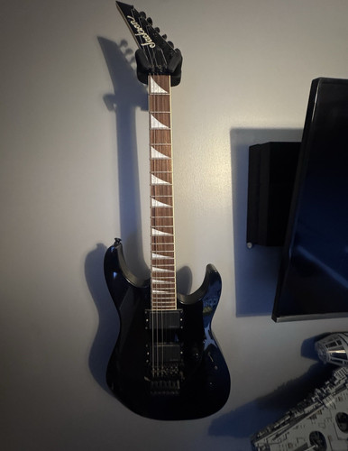 Jackson dinky black string - jackson,