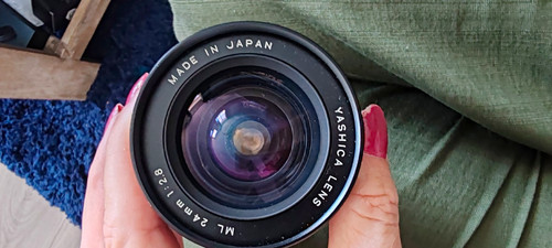 Yashica 24mm 8 manual - yashica,