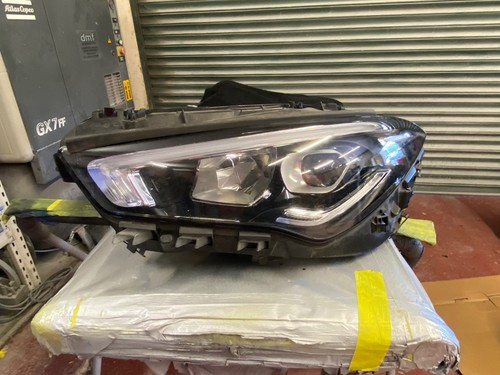 Merecedes cla 180 front - cla, n/s