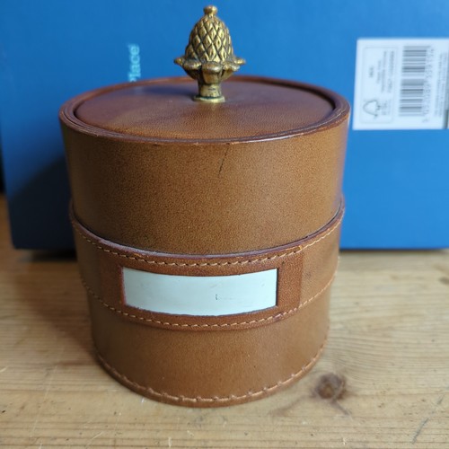 Vintage stitched leather - stitched,