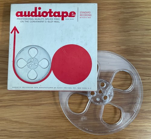 Audiotape reel - reel, to