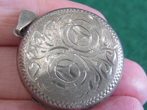 Edwardian styled silver round