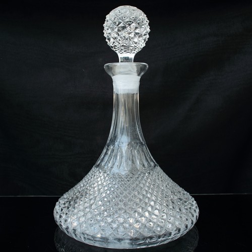 Vintage ships decanter diamond - vintage,