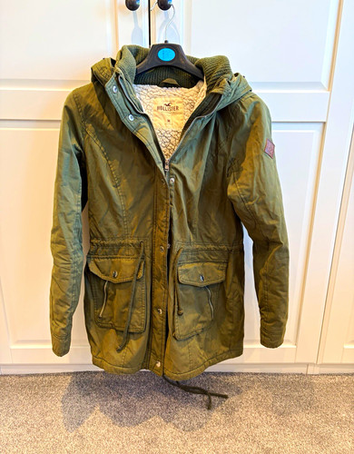 Hollister green hooded lined - green,