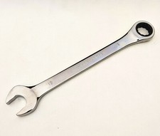 19mm ratcheting ring spanner