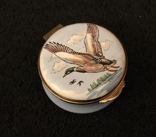 CRUMMLES & CO ROUND ENAMEL TRINKET PILL BOX COUNTRY SCENE WILDLIFE MALLARD DUCK