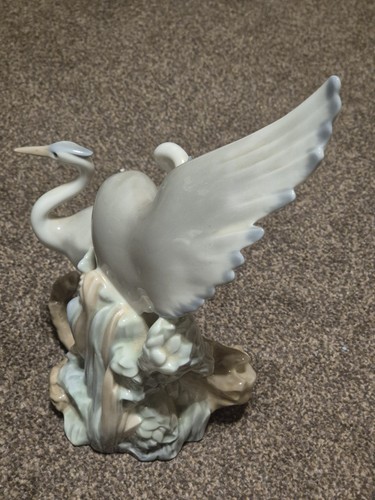 Lovely rare nao lladro - lovely,
