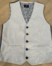 Small Men’s / Boys Waistcoat NEXT Light Grey Size 36 In Chest Fancy Lining 
