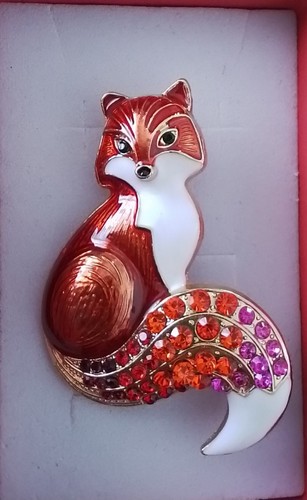 Beauiful red fox brooch - beauiful,
