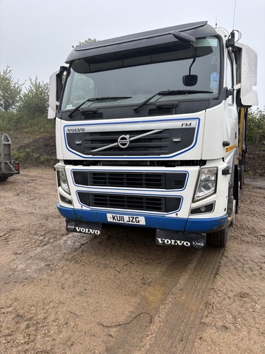 Volvo fm11 grab lorry - fm11,