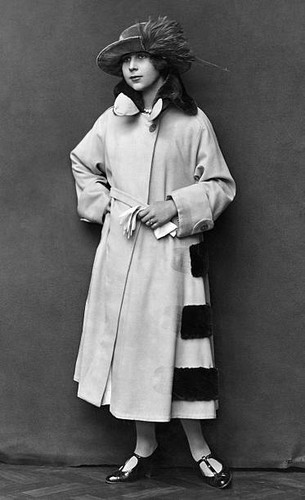 Gisela rejtoe wearing a - gisela,