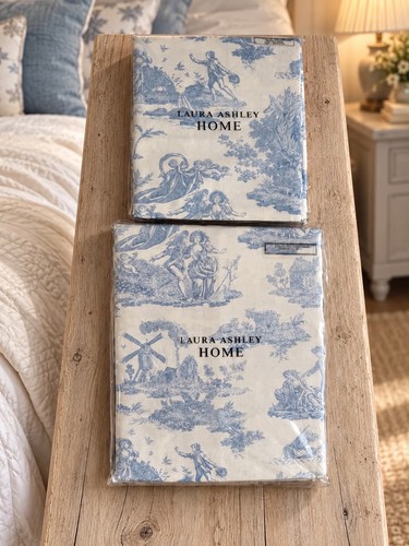 Stunning original laura ashley - stunning,