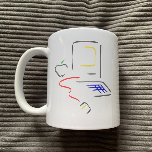 Retro apple macintosh computer - apple,