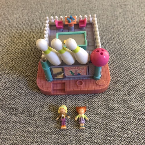 Vintage polly pocket bowling - pocket,