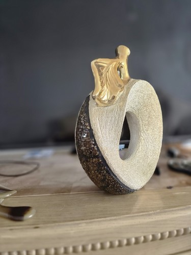 Golden apple with hole - golden,
