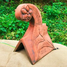 Traditional swan neck roof