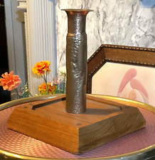 VINTAGE ARTS & CRAFTS