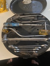 VW  BEETLE HAZET SPARE WHEEL TOOLKIT COMPLETE WITH  SOME  ORIGINAL TOOLS.