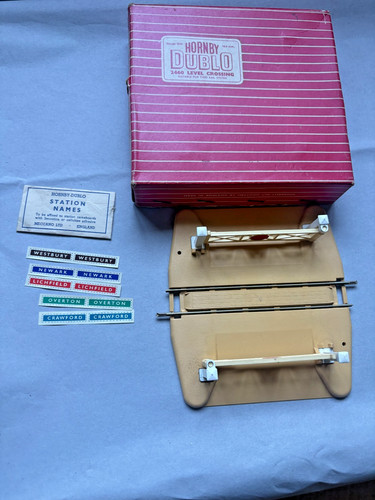 Hornby dublo 2460 level - dublo,