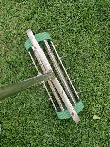 Manual metal spike - metal, lawn