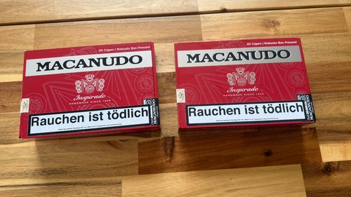 Wooden cigar box - cigar,