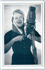 Gracie Fields Radio Luxembourg Nostalgia Postcard 