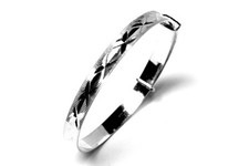 Sterling Silver 925 Baby Bangle Christening 5mm wide Gift boxed Made in UK