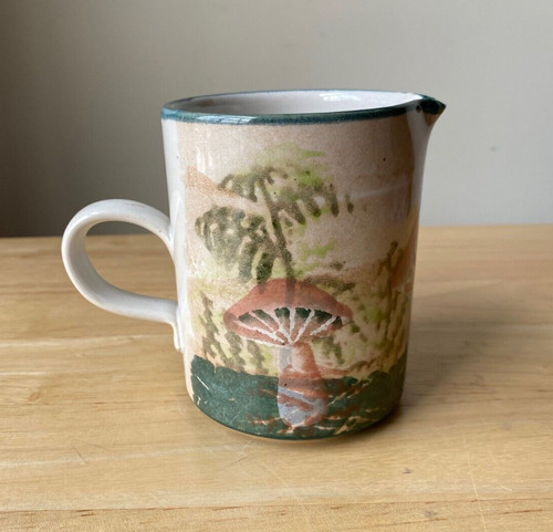 Tain pottery mushroom - tain, jug