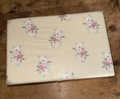 Laura ashley isabelle box - ashley,