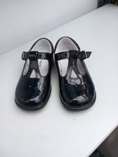 Startrite Girls School Shoes. Black Patent Leather, Size UK7.5 G EU25G NEW