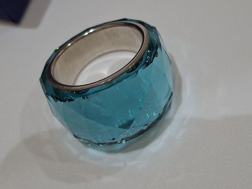 Stunning genuine swarovski - genuine,