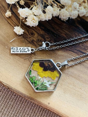 Handmade necklace with real - necklace,
