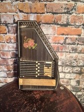 Vintage  Rosetti Autoharp 25 String Instrument