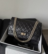 Chanel 2.55 Reissue Large