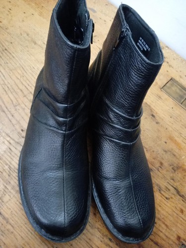 Clarks black leather zip - clarks,