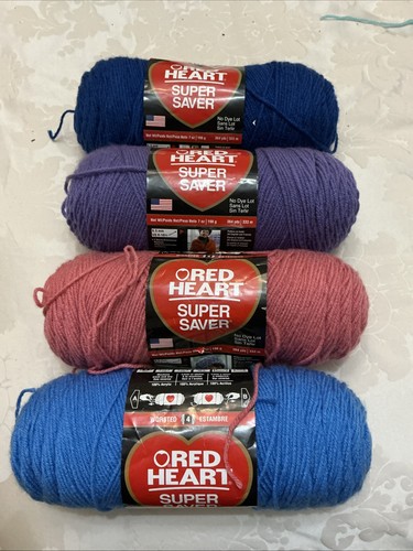 Red heart wool balls - red,