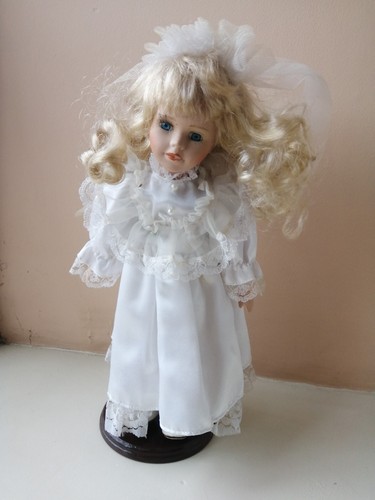 Porcelain bride doll - doll, inch