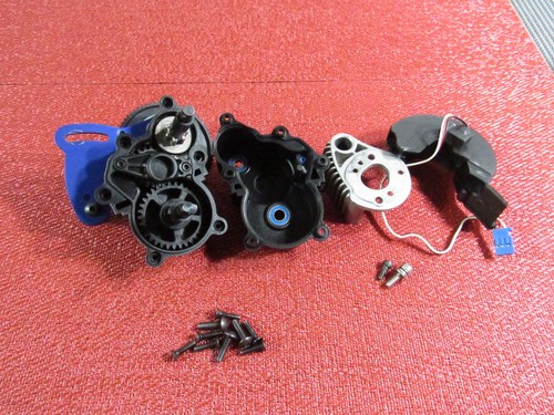 Traxxas revo 1 0 - traxxas, e-revo