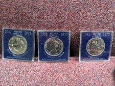 Queen Elizabeth Silver Jubilee Commerative Medal X3
