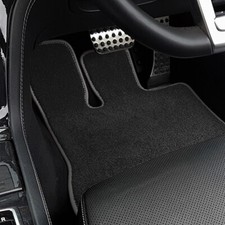 To fit Alfa Romeo GT 2004-2010 Tailored Car Mats Black Platinum [L]