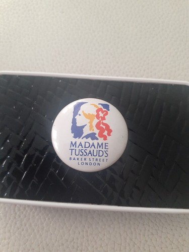 Madame tussauds vintage - vintage, badge