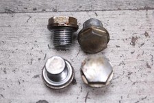 Camshafts blind screws Suzuki
