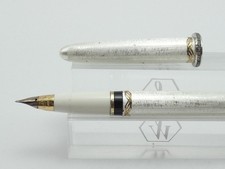 RARE  c1960 Lady Sheaffer XVII  Brocade Silver Fountain Pen *wrong Section*